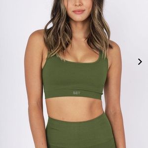 Set Active Kate Moss Box Cut Sports Bar